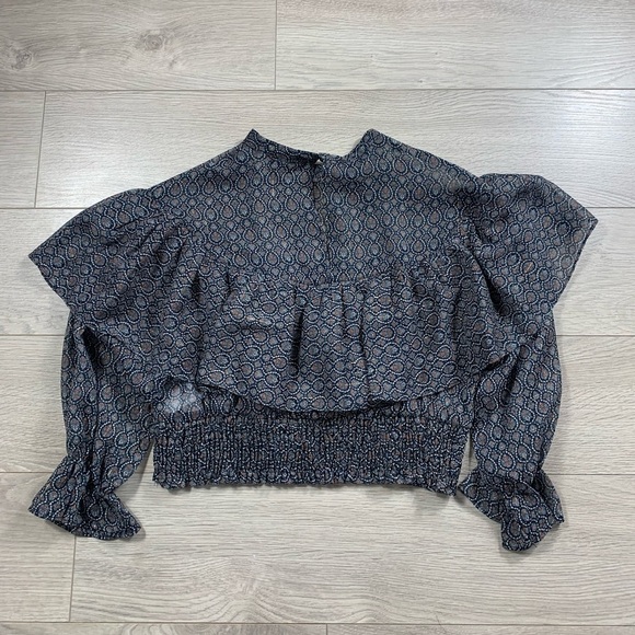 Zara Metallic Thread Printed Crop Blouse - Picture 6 of 12